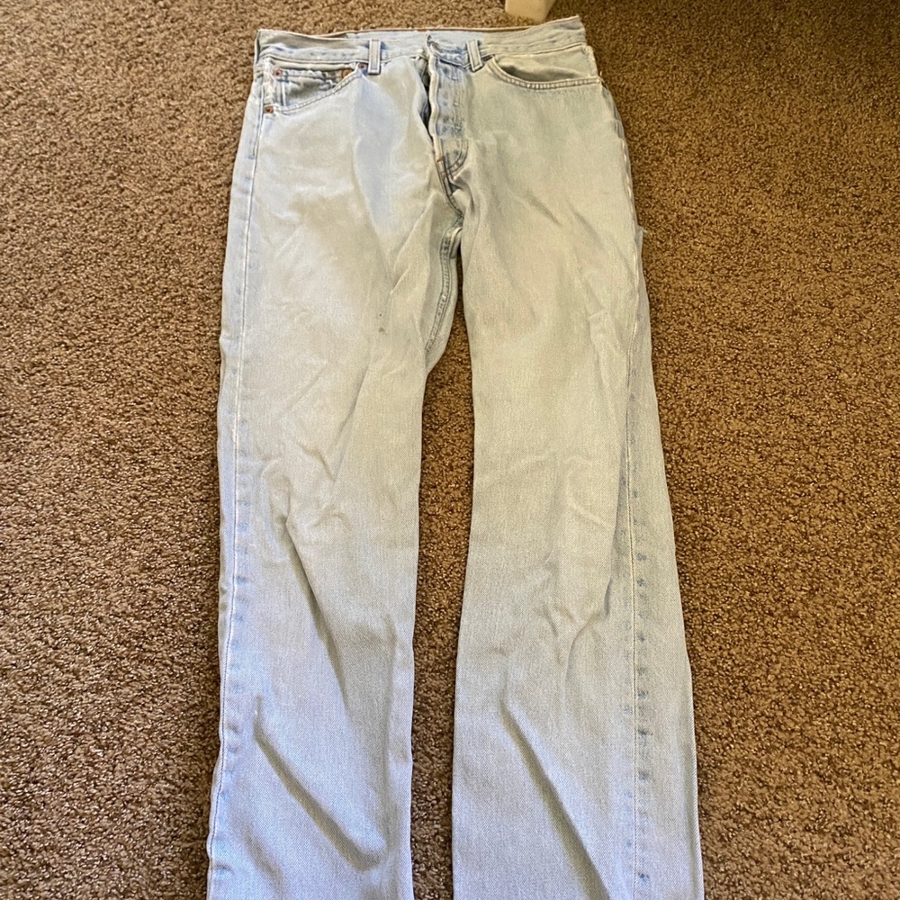 Levi’s 501 Straight leg light wash denim